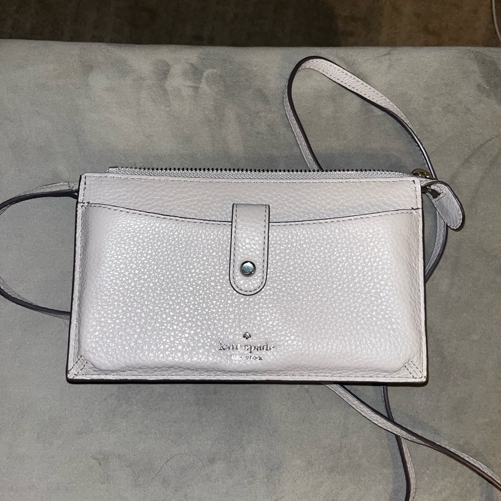 Kate Spade New York light grey/taupe crossbody purse wallet